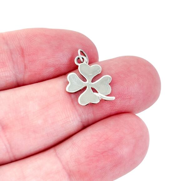Vintage Footnote Sterling Silver 925 Four-Leaf Clover Charm Pendant - Picture 1 of 6